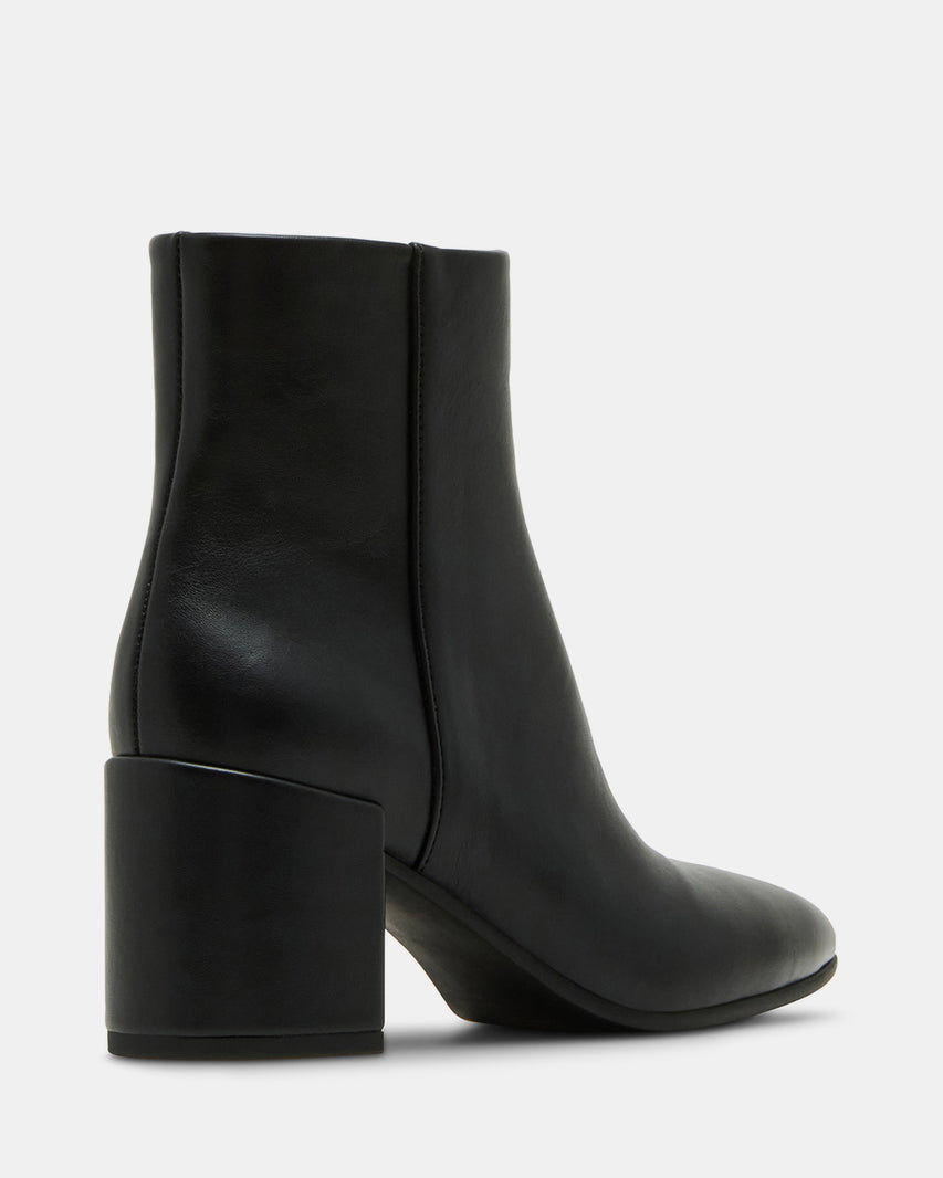 IZZY BLACK PARIS - view 5