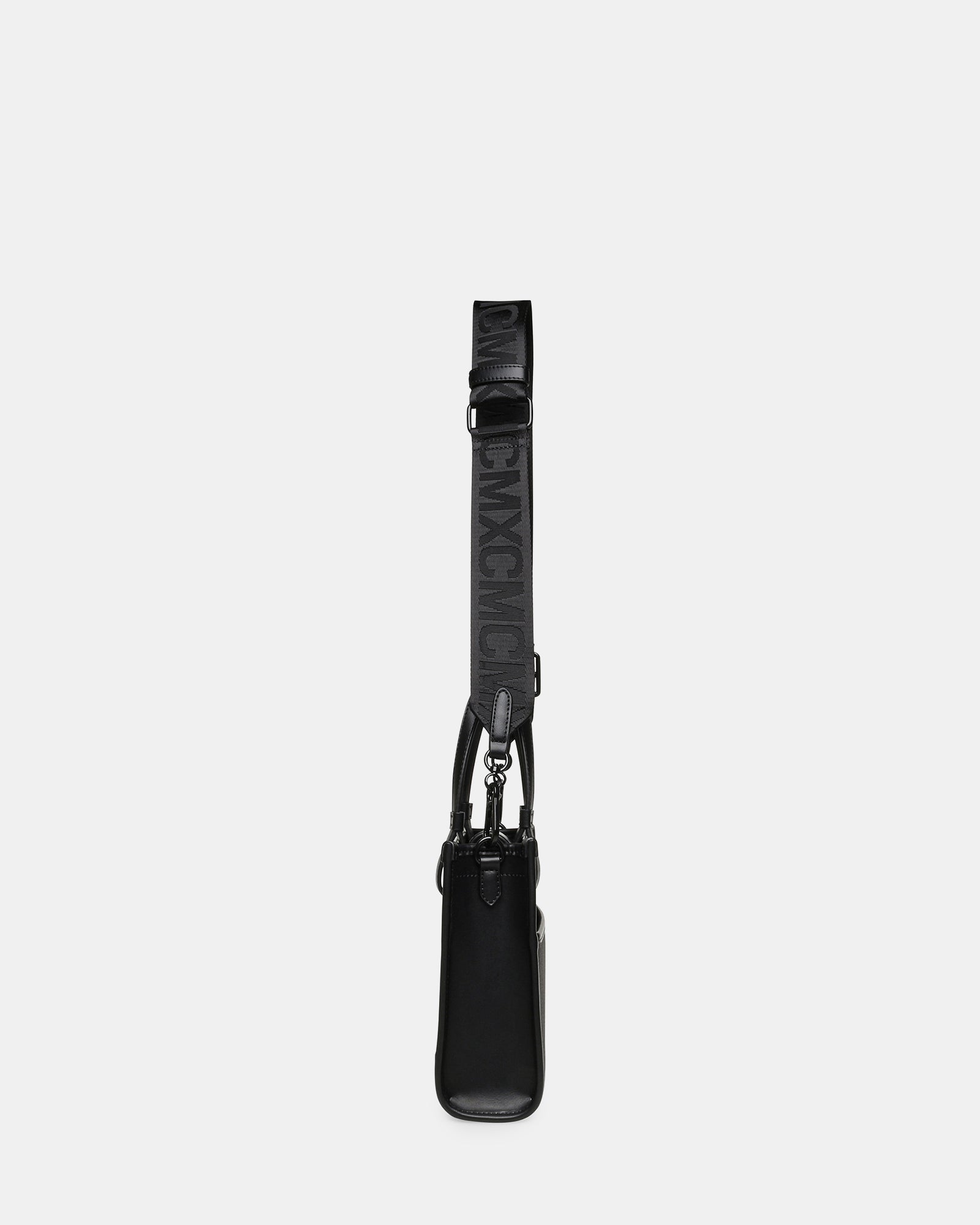 BERIS BLACK BLACK
