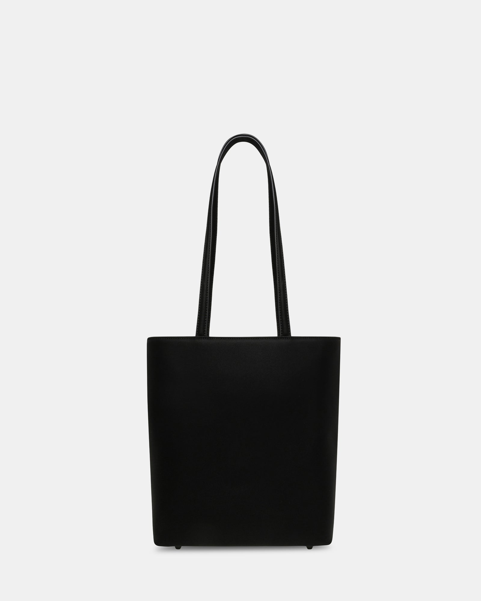BILLIE BLACK/BLACK