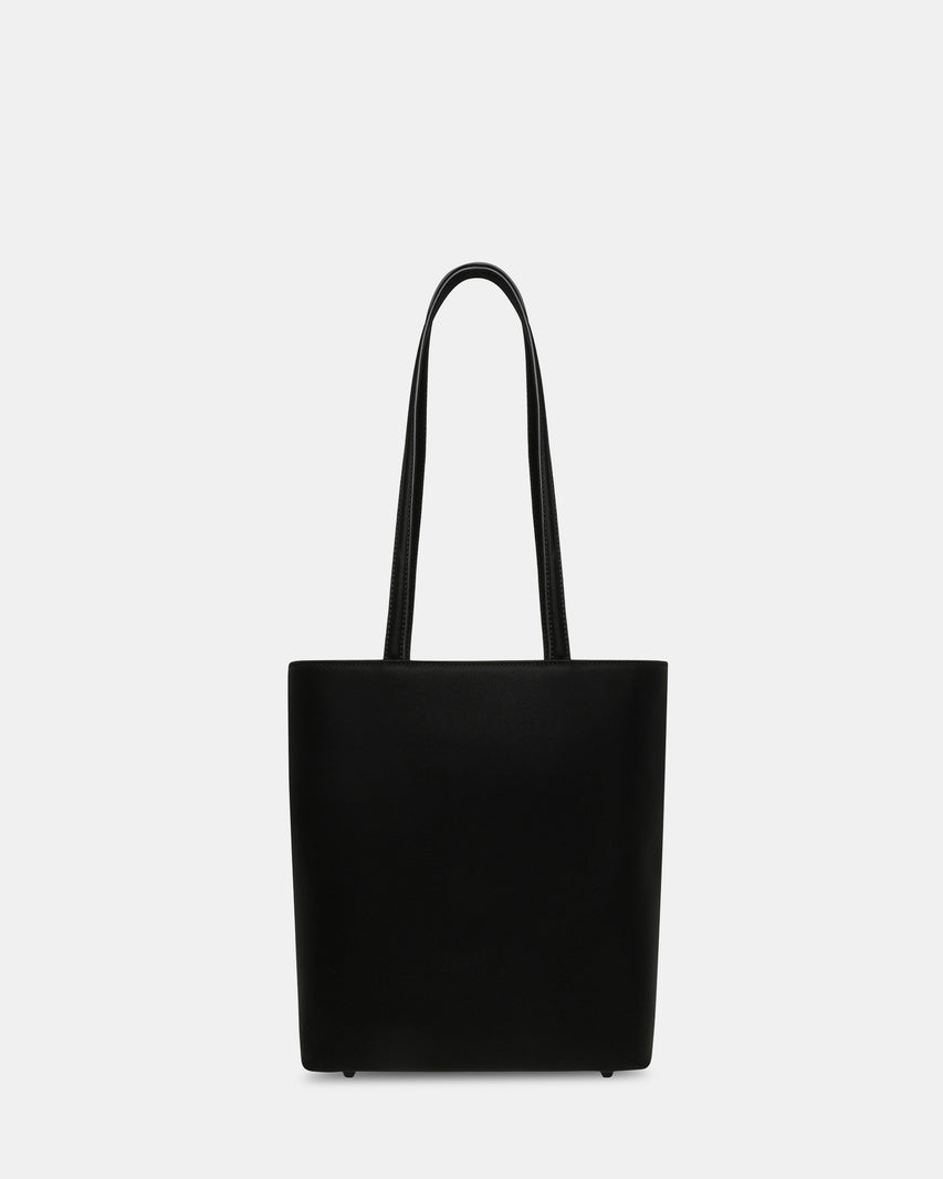 BILLIE BLACK/BLACK