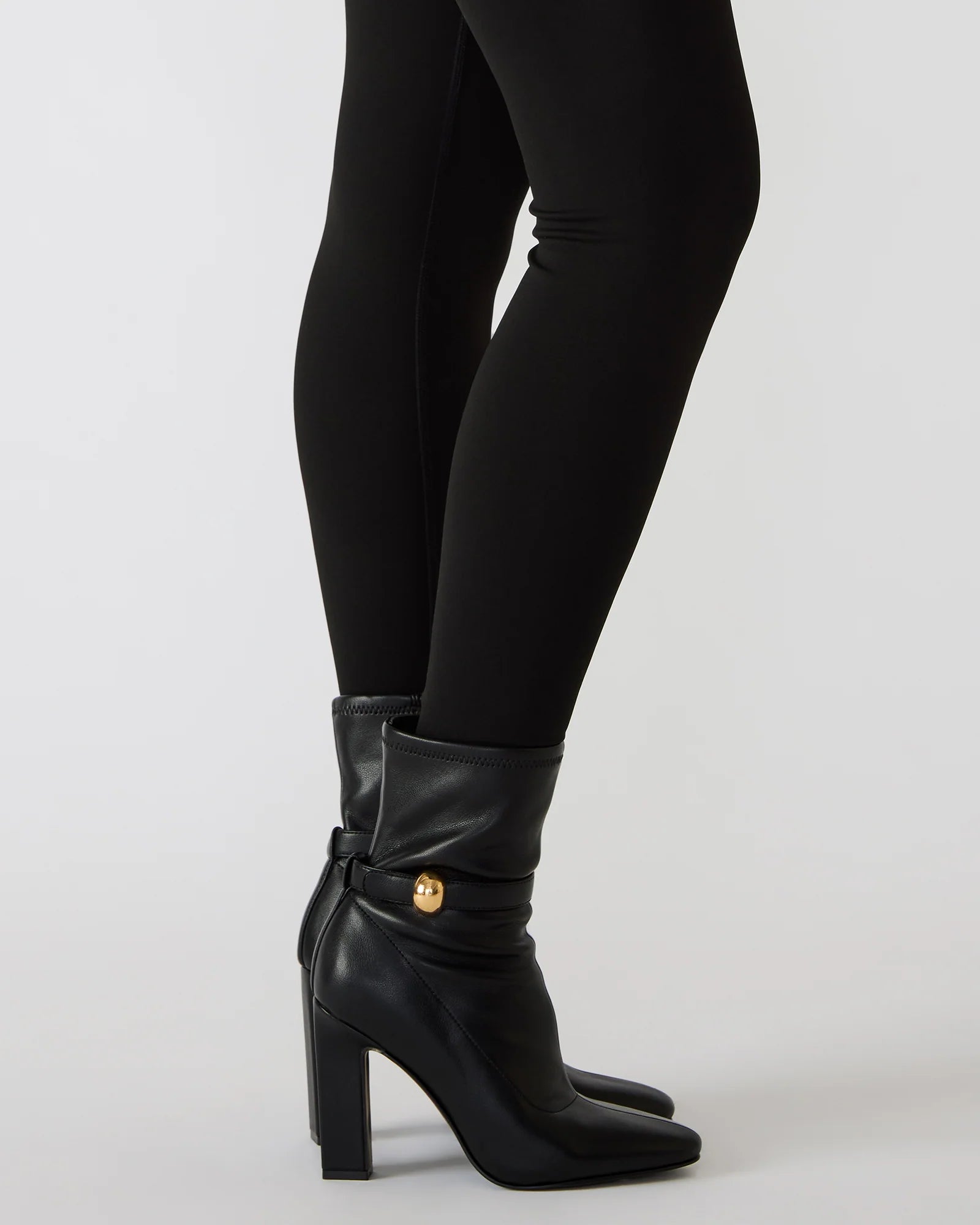 AROMA-B BLACK - view 2