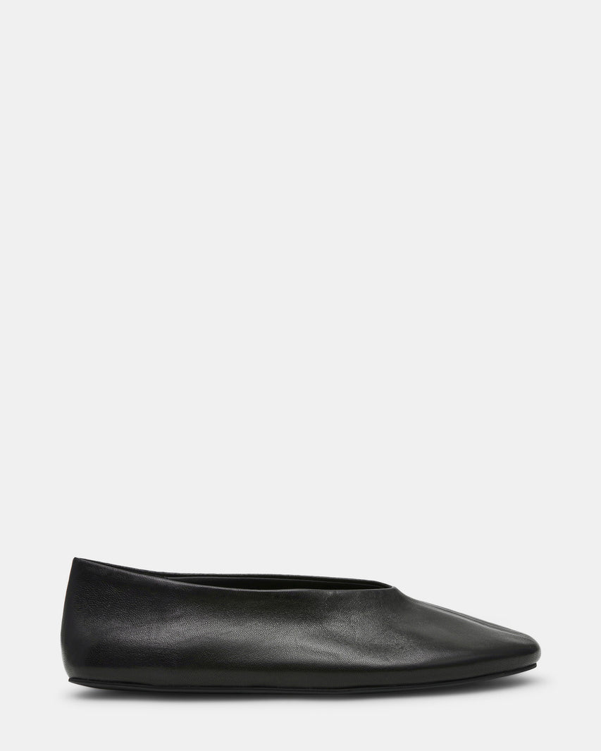 CYNTRA BLACK LEATHER