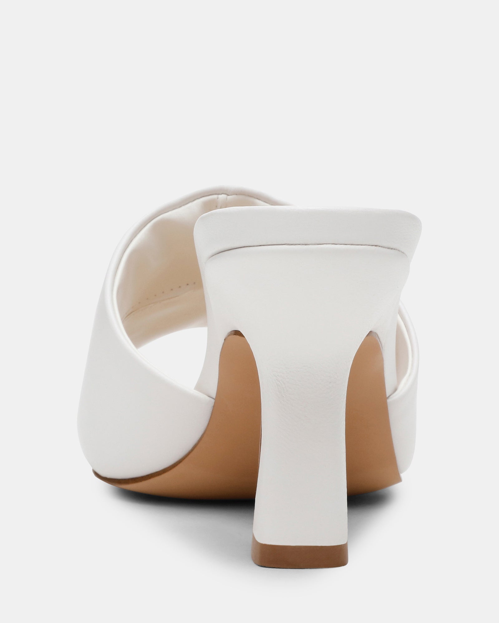 GUSTO WHITE LEATHER