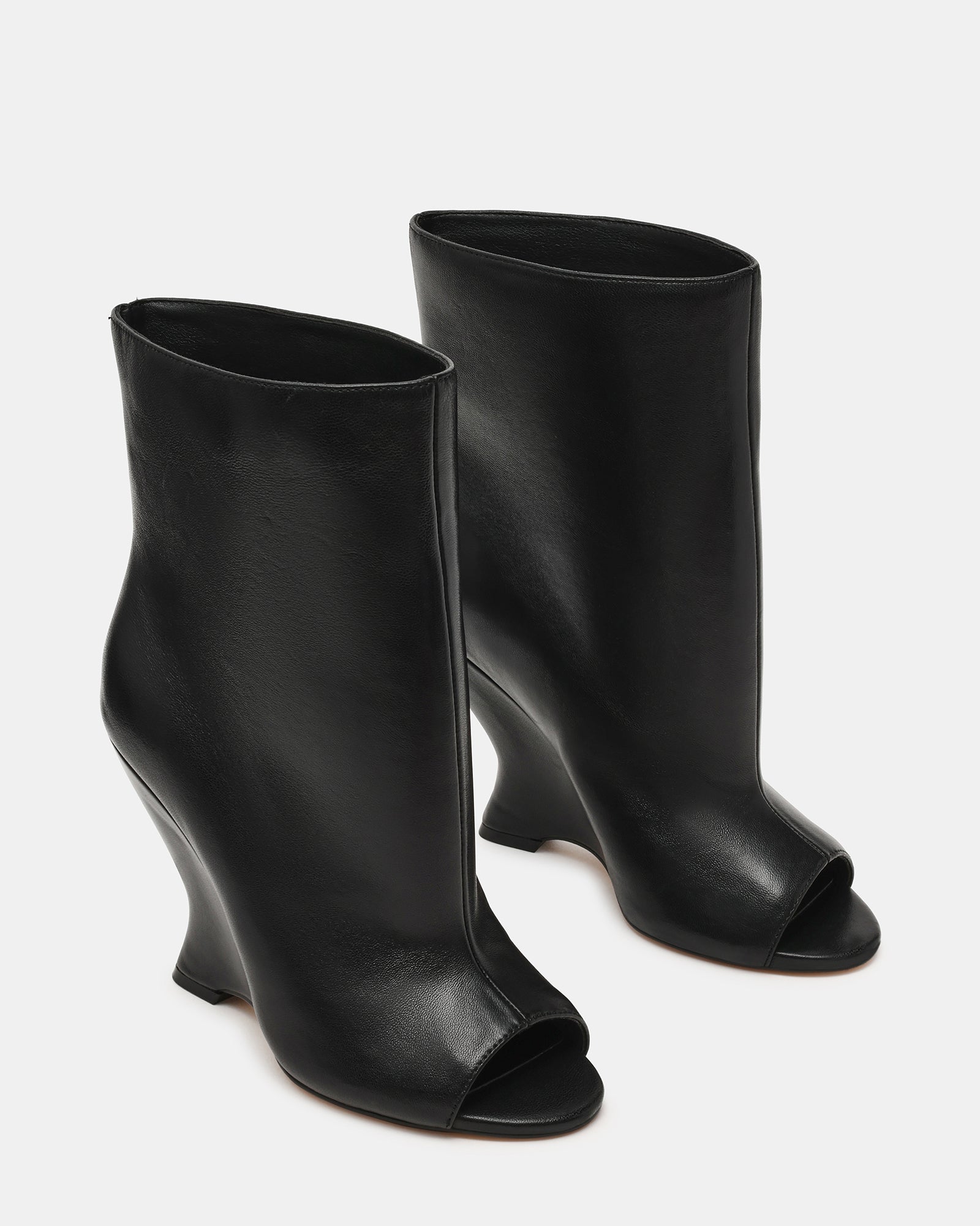 RELIX BLACK LEATHER - view 2