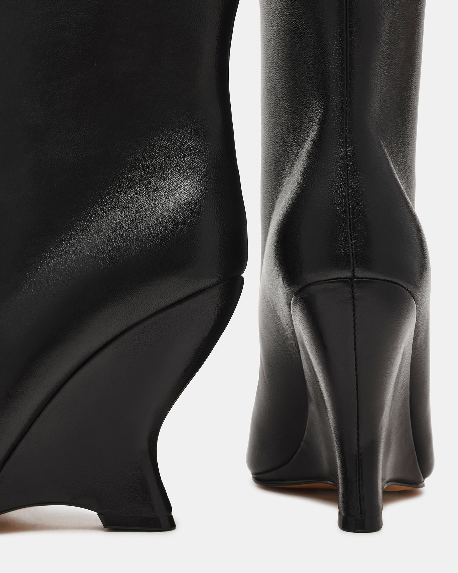 RELIX BLACK LEATHER - view 5