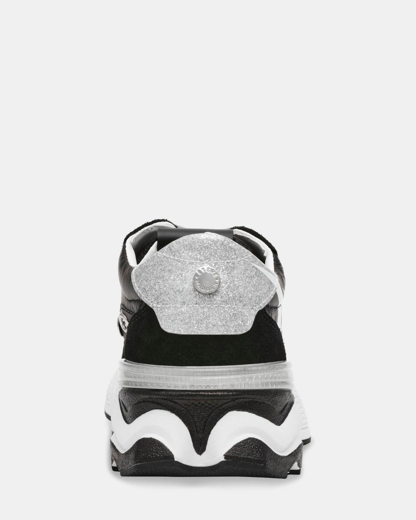 SETBACK BLACK WHITE