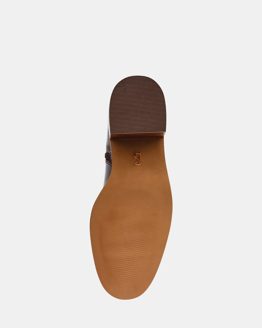 SLENDER BROWN LEATHER