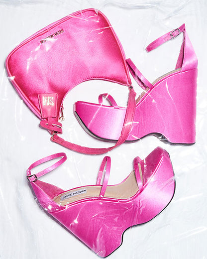 VARIA Fuchsia, BGLIDESA Pink by Steve Madden